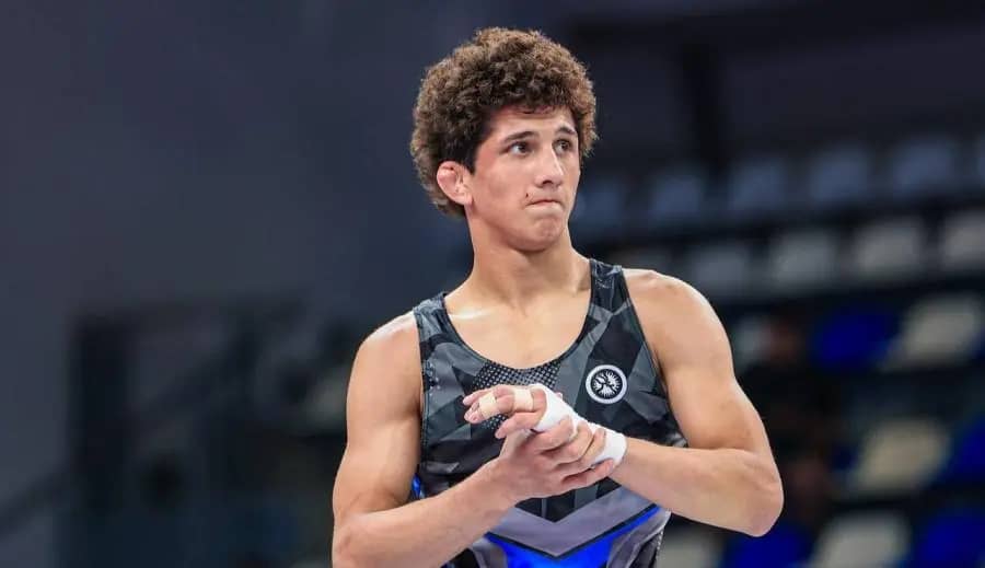 Чеченский спортсмен стал победителем первенства Европы по спортивной борьбе