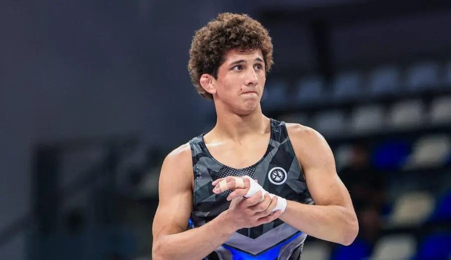 Чеченский спортсмен стал победителем первенства Европы по спортивной борьбе